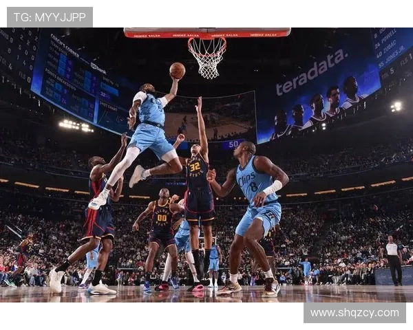 19号勇士与快船激战正酣球迷期待精彩对决与惊喜表现