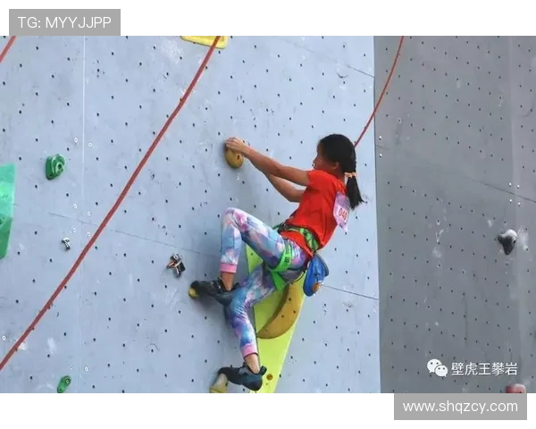 重庆飞盘队在世界攀岩锦标赛中的精彩表现与状态分析
