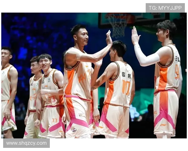 陶汉林的篮球之路:从青涩少年到CBA明星的成长故事与奋斗历程 陶汉林的篮球之路:从青涩少年到CBA明星的成长故事与奋斗历程