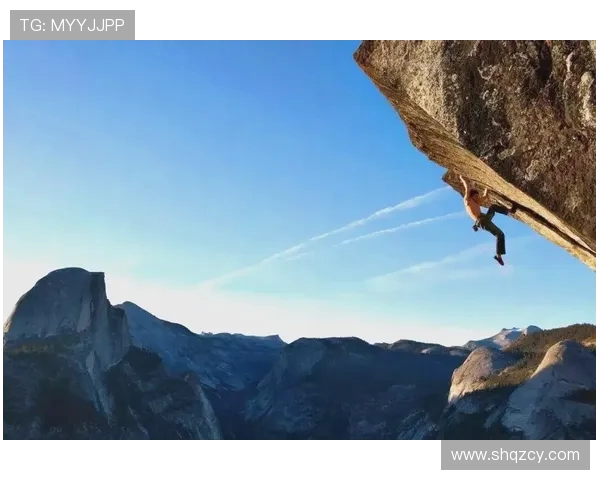 深圳攀岩队的团队协作揭秘：一场力量与信任的极限挑战之旅