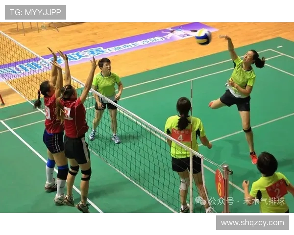 成都排球队比赛经验分析与提升策略探讨